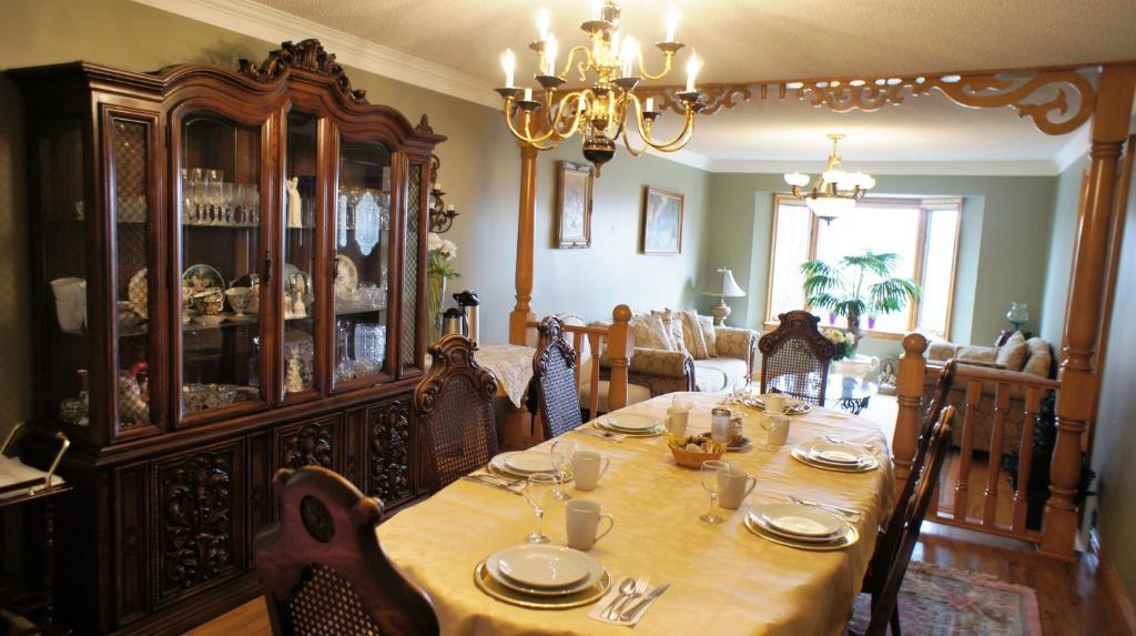 Villa Alexandrea ไนแอการาฟอลส์ ภายนอก รูปภาพ